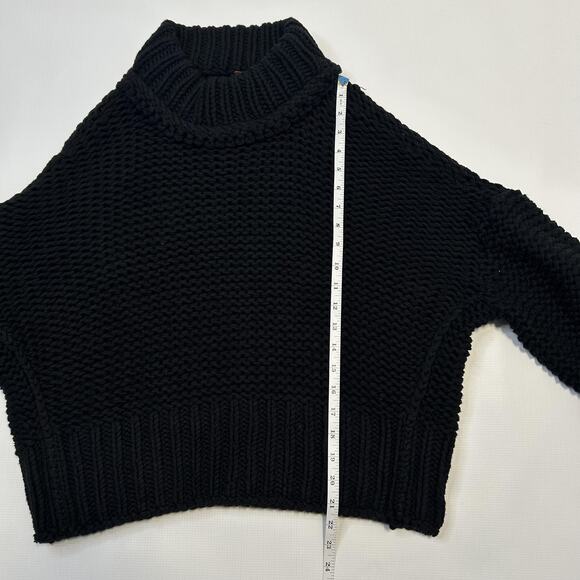 Free People Sweater Womens Medium Black Chunky Knit Turtleneck Pullover Boho - Picture 6 of 12